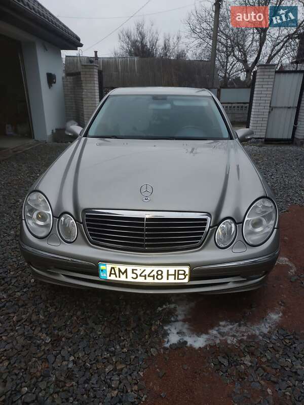 2005 mercedes-benz e-class