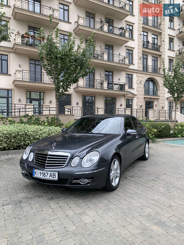 2009 mercedes-benz e 300