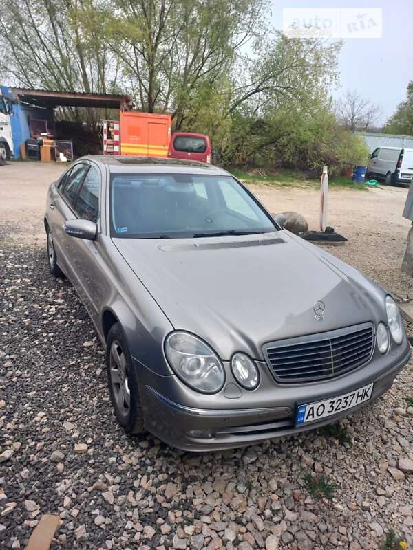 2004 mercedes-benz e 320 cdi