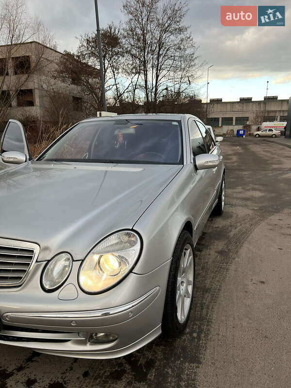 2004 mercedes-benz e-class
