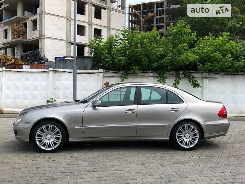 2006 mercedes-benz e 200