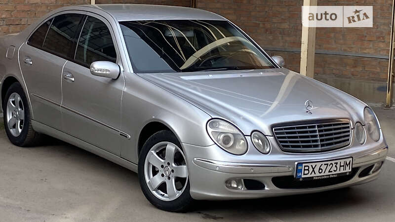 2002 mercedes-benz e 200