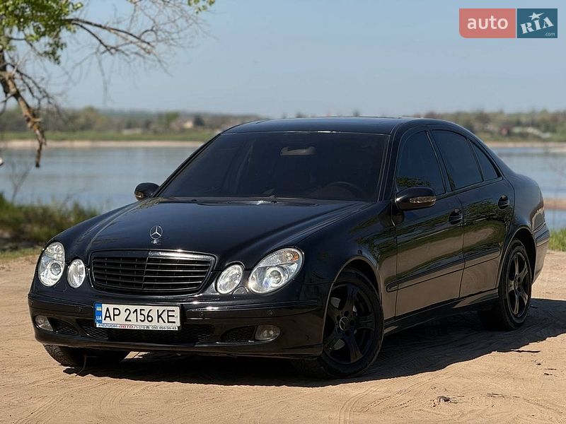 2002 mercedes-benz e 200