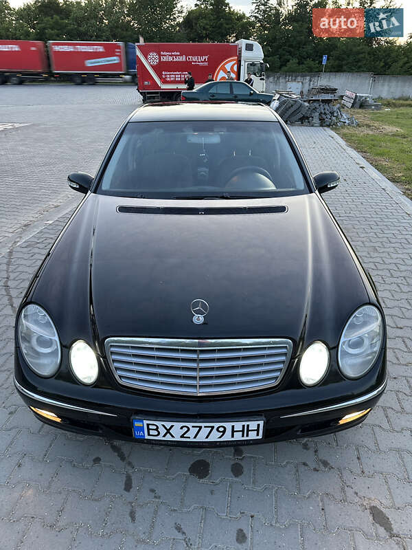 2003 mercedes-benz e 200k