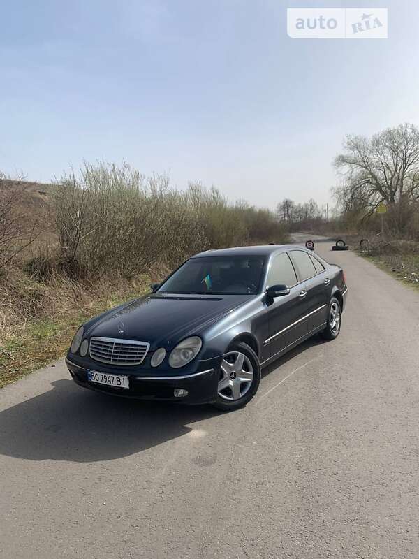 2003 mercedes-benz e 200