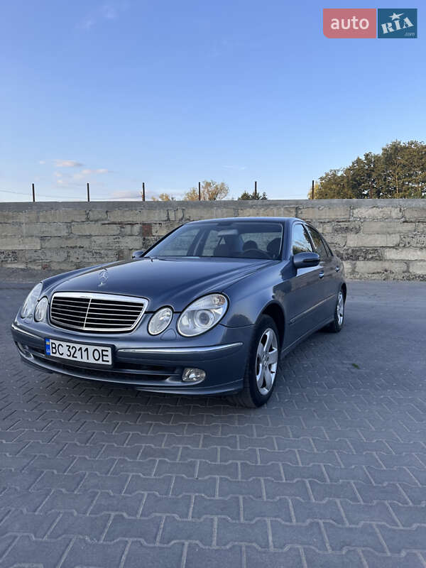 2004 mercedes-benz e 200