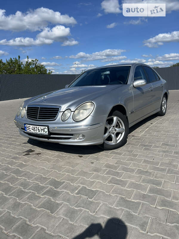 2004 mercedes-benz e 200