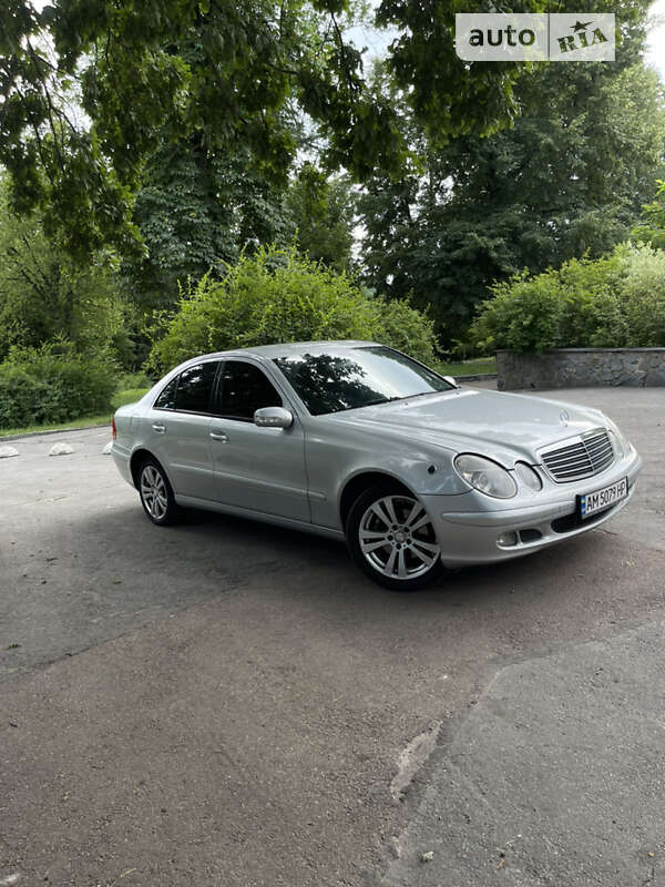 2006 mercedes-benz e 200
