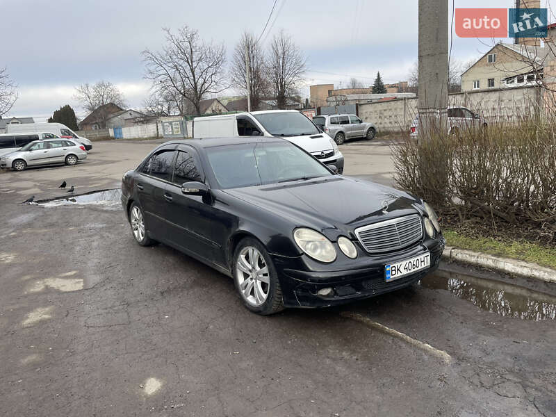 2002 mercedes-benz e-class
