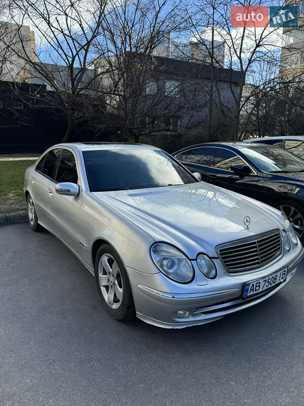 2002 mercedes-benz e 240