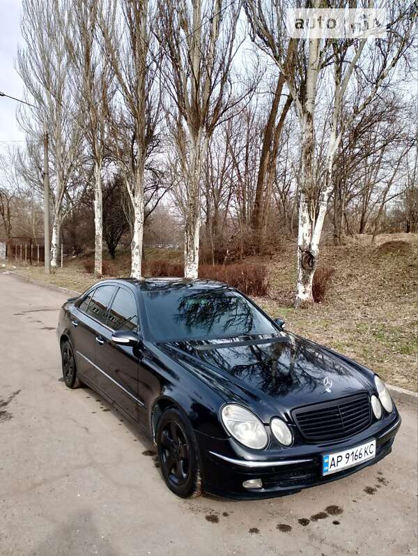 2002 mercedes-benz e 240