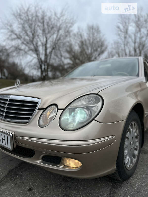 2002 mercedes-benz e 240