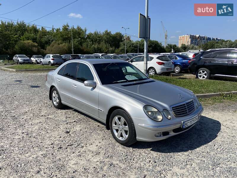 2002 mercedes-benz e 220