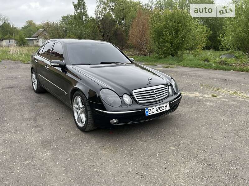 2003 mercedes-benz e-320-