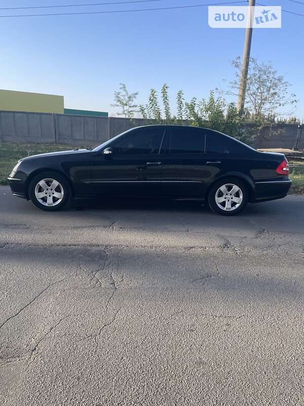 2004 mercedes-benz e 240