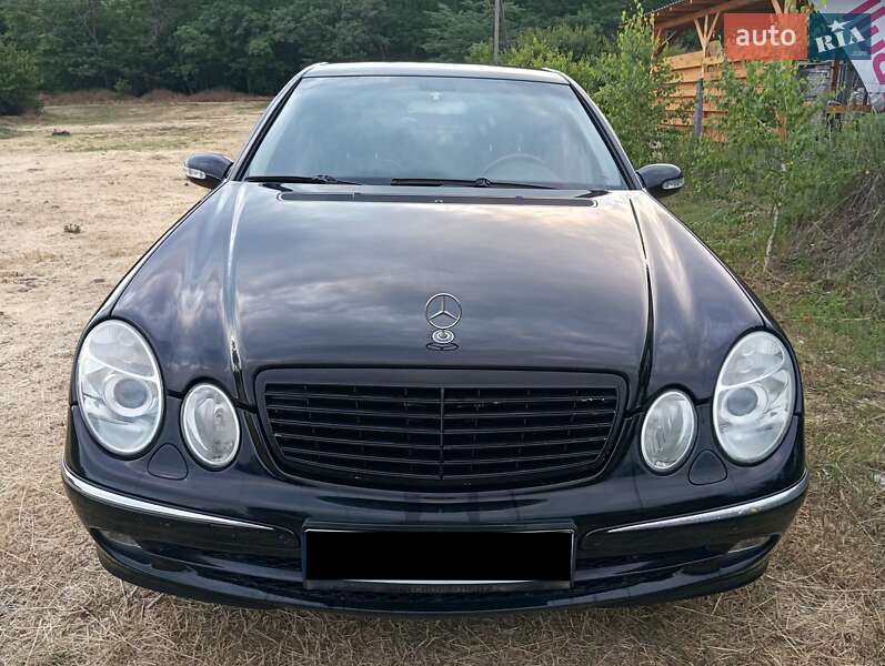 2005 mercedes-benz e 240