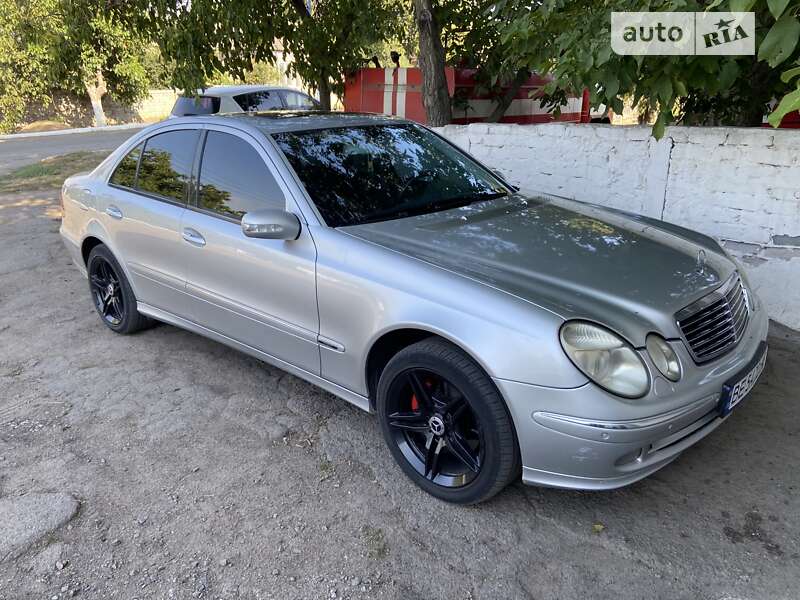 2004 mercedes-benz e 320