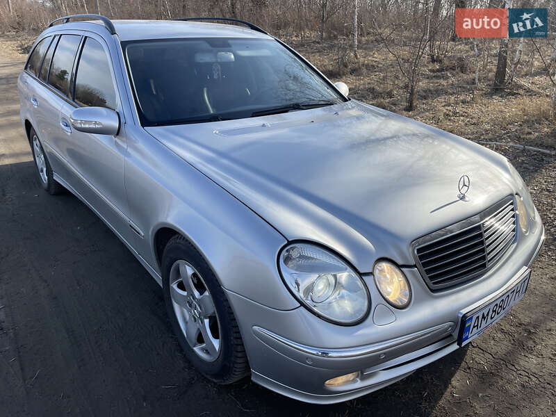 2003 mercedes-benz e 220