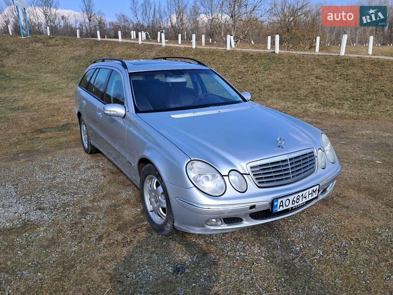 2003 mercedes-benz e 220
