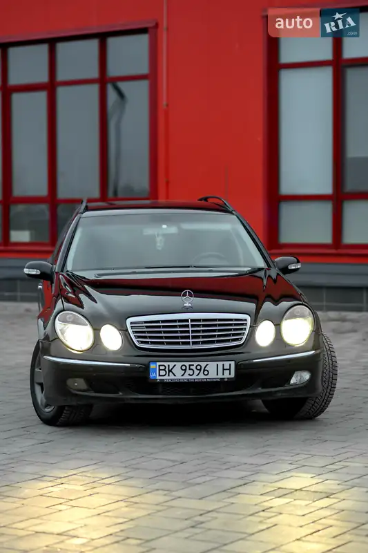 2004 mercedes-benz e 220