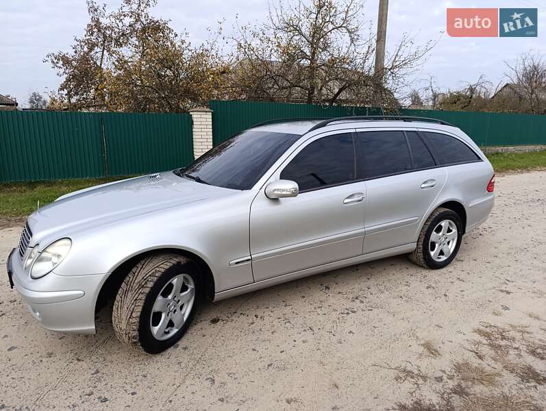 2004 mercedes-benz e 220