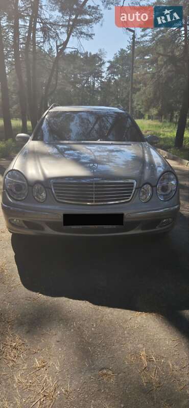 2004 mercedes-benz e 220