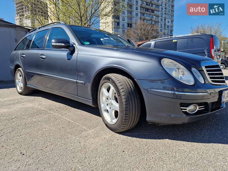 2009 mercedes-benz e-200