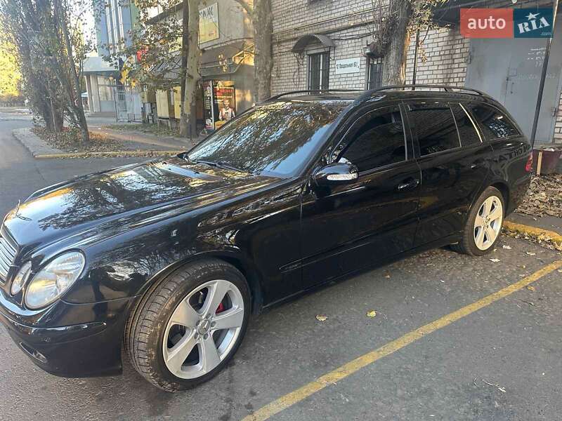 2005 mercedes-benz e 200