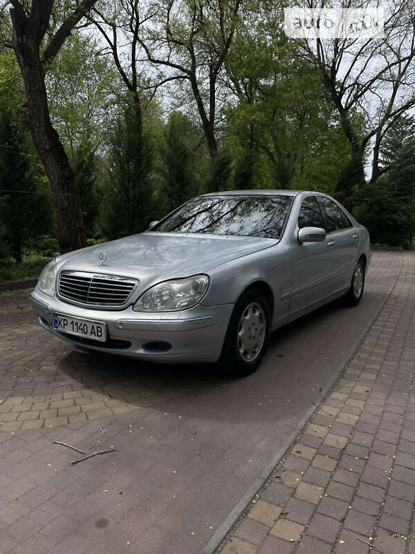 2000 mercedes-benz s-class