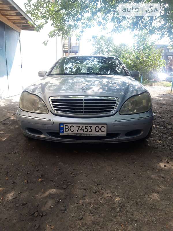 2001 mercedes-benz s 320