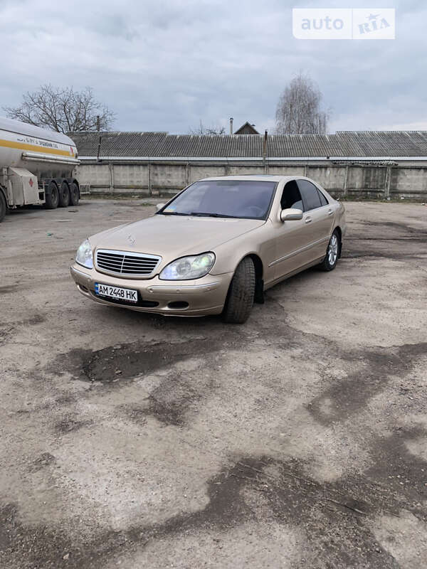 2001 mercedes-benz s 320