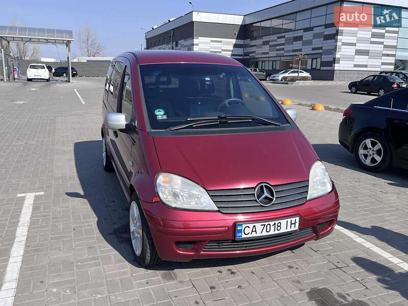 2002 mercedes-benz vaneo