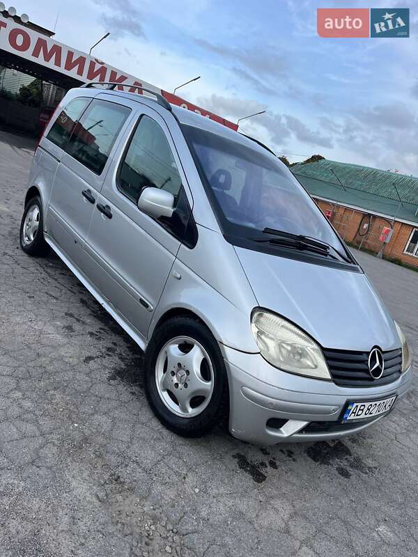2002 mercedes-benz vaneo