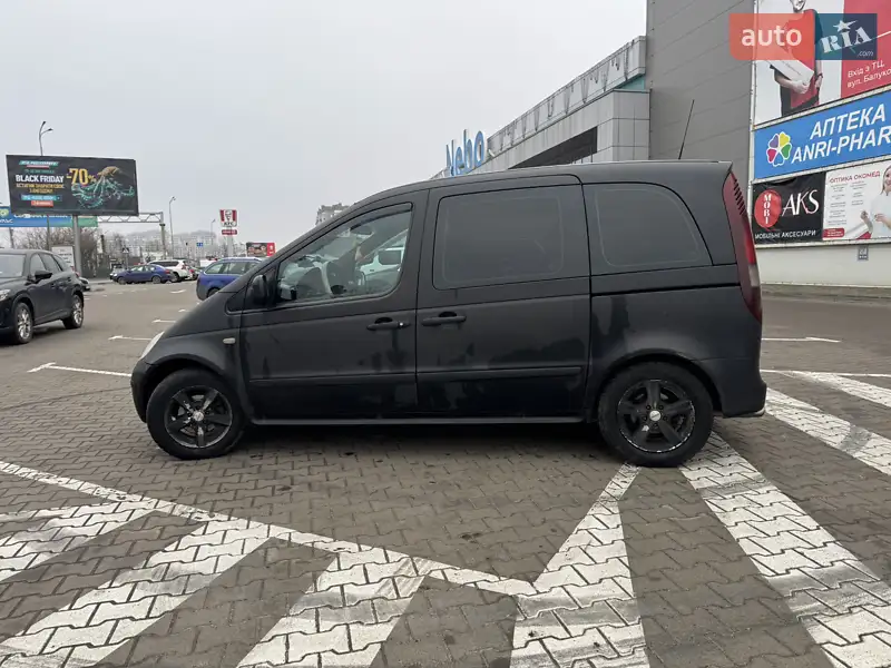 2003 mercedes-benz vaneo