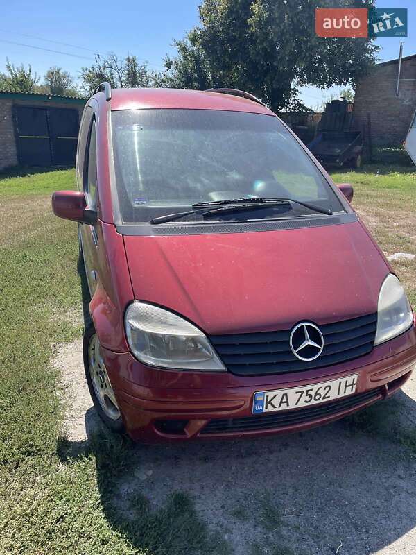 2003 mercedes-benz vaneo