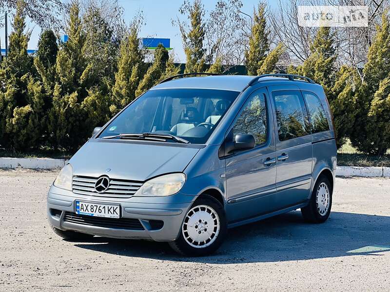 2003 mercedes-benz vaneo