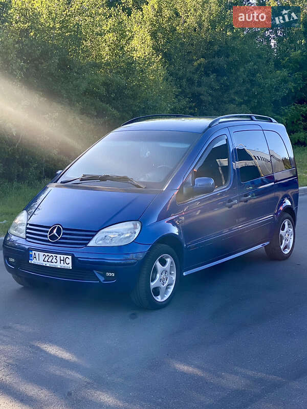 2003 mercedes-benz vaneo