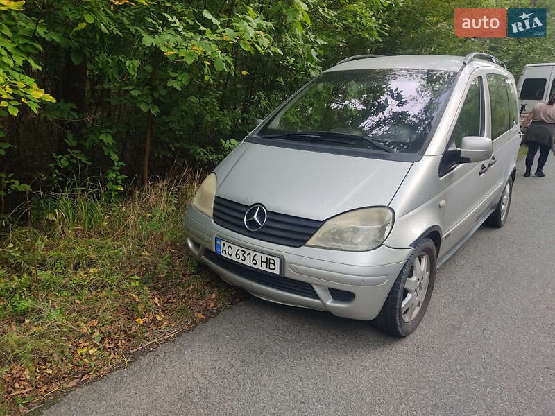 2003 mercedes-benz vaneo