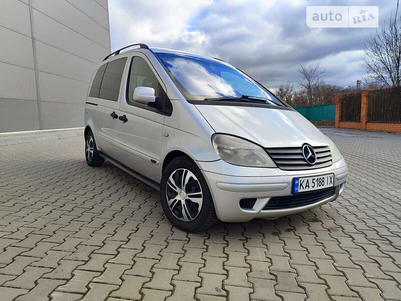 2004 mercedes-benz vaneo