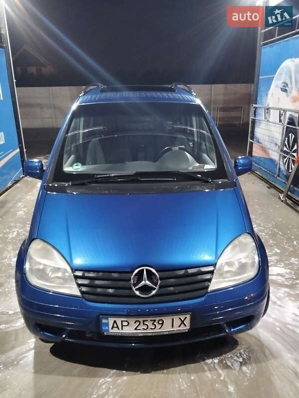 2005 mercedes-benz vaneo