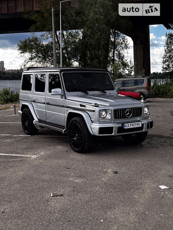 2010 mercedes-benz g 500