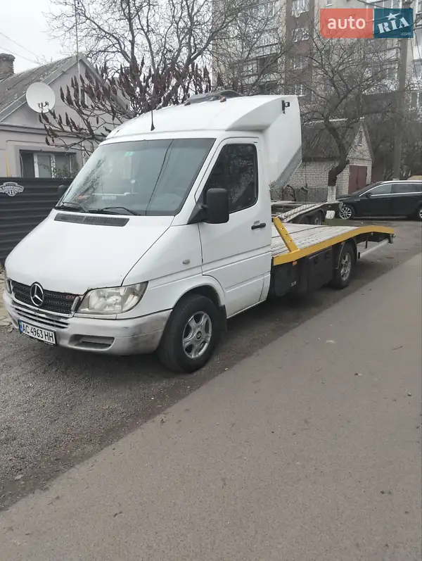 2004 mercedes-benz sprinter 313 cdi