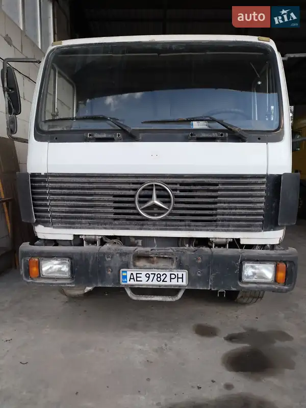 1994 mercedes-benz 1722