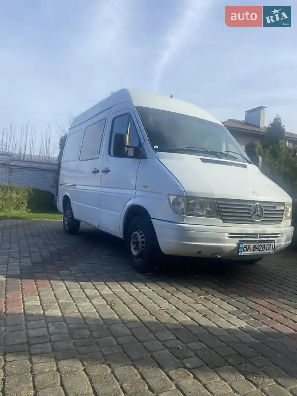1998 mercedes-benz sprinter 208 d