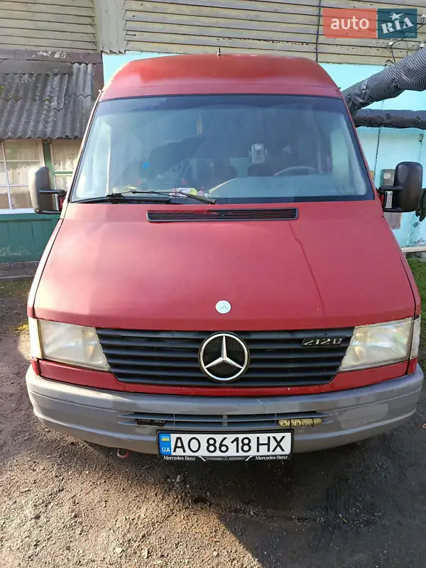 1998 mercedes-benz sprinter 212 d