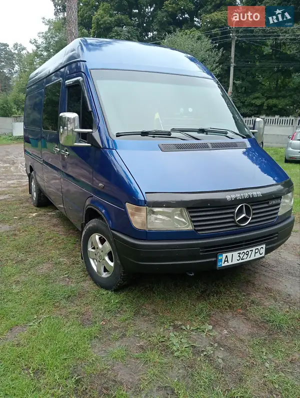 1997 mercedes-benz 210d