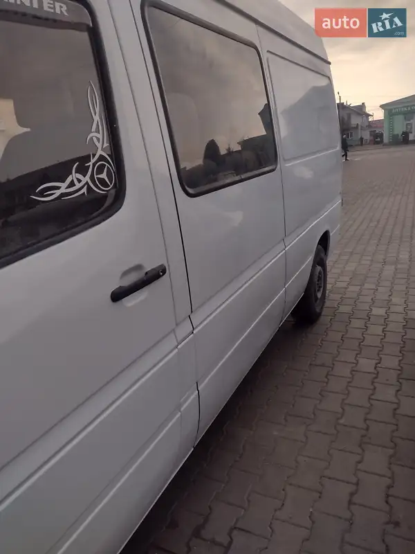 1999 mercedes-benz sprinter 212 d