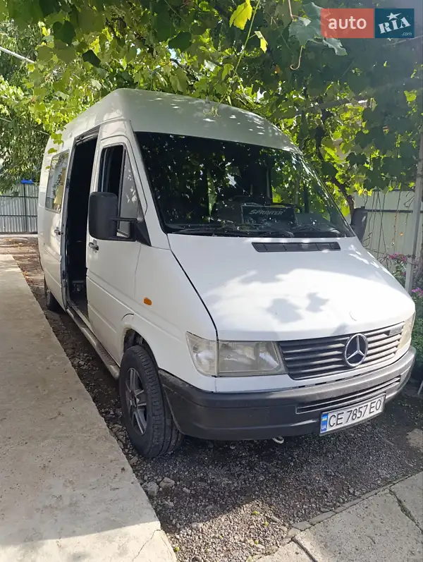 1999 mercedes-benz 212