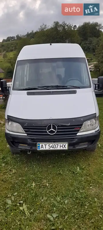 2000 mercedes-benz sprinter 211 cdi
