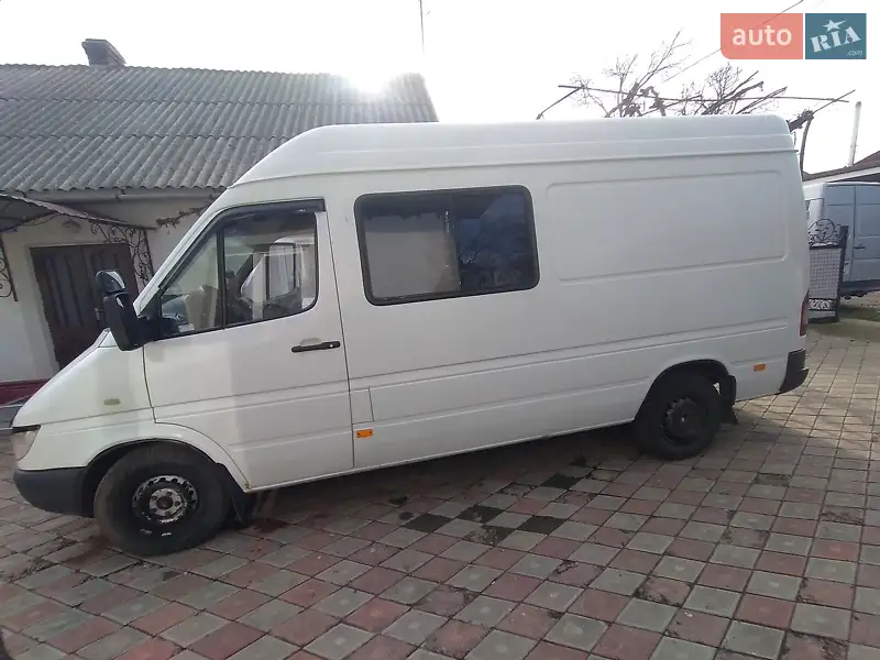 2003 mercedes-benz sprinter 213 cdi
